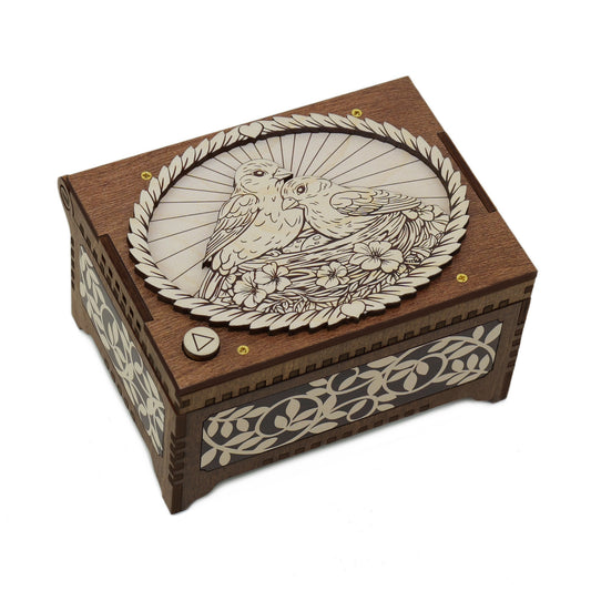 Lovebirds MP3 Music Box