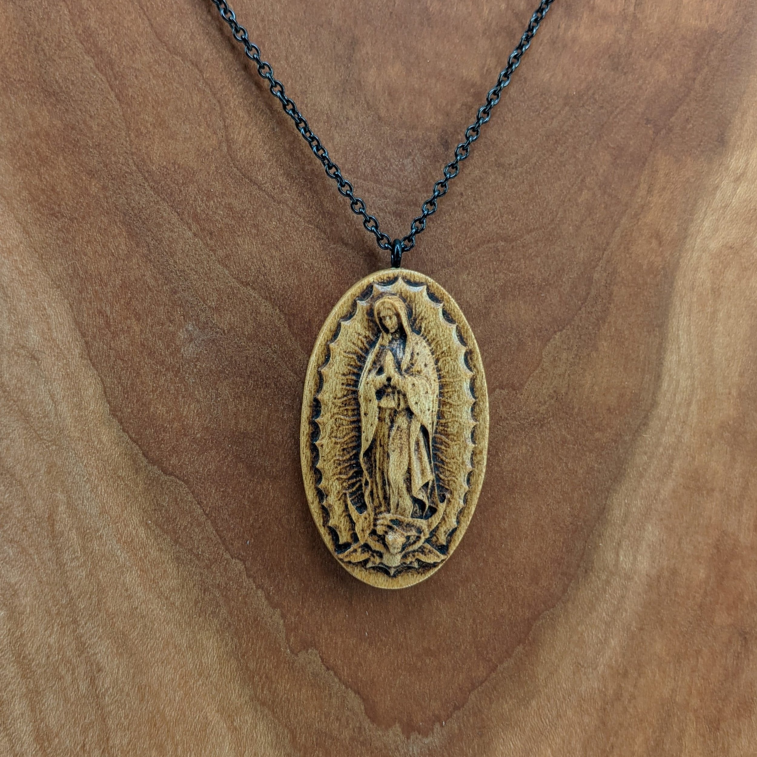 14K YELLOW GOLD OVAL VIRGIN MARY NECKLACE | Patty Q's Jewelry Inc